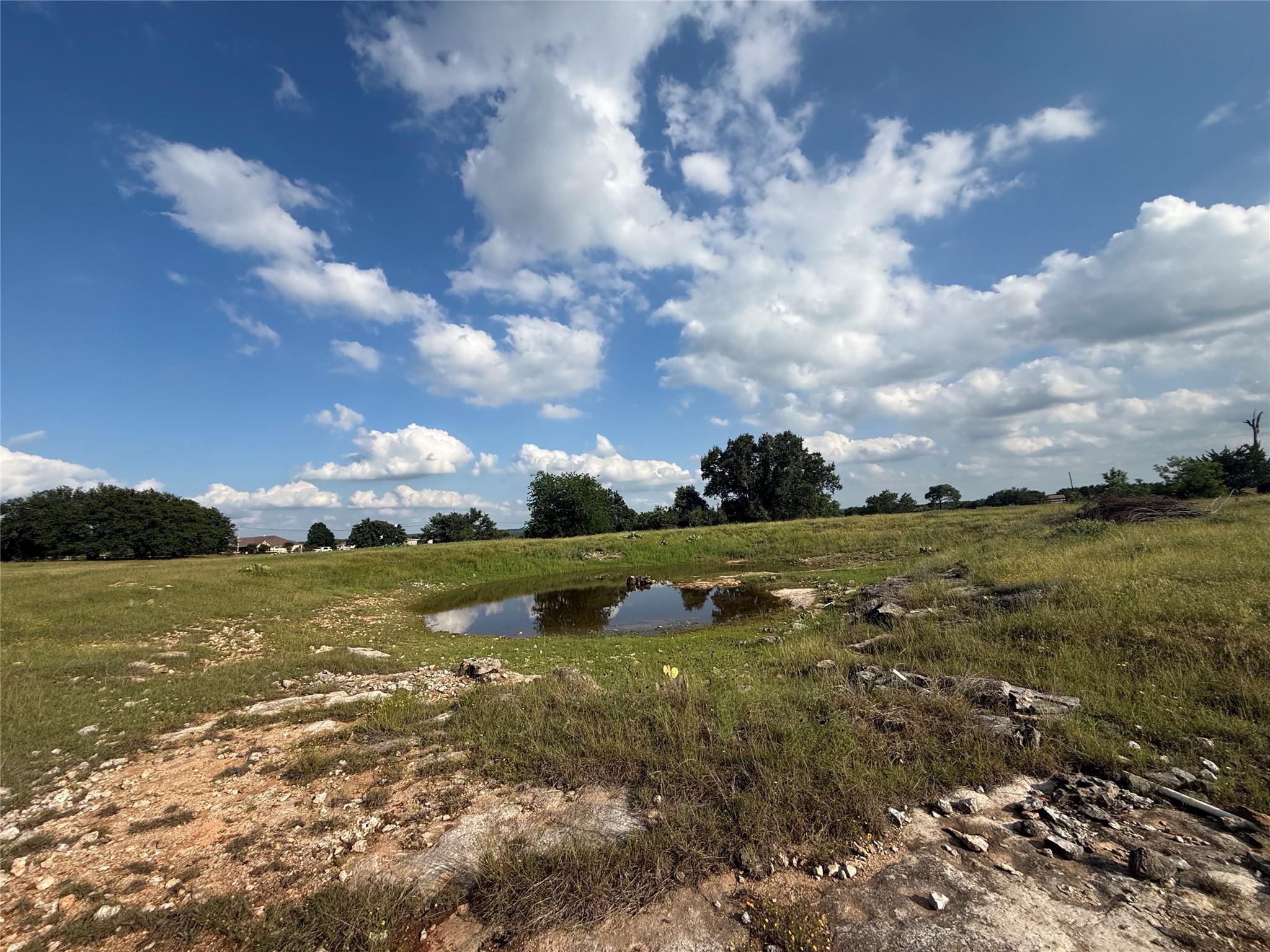 Photo 33