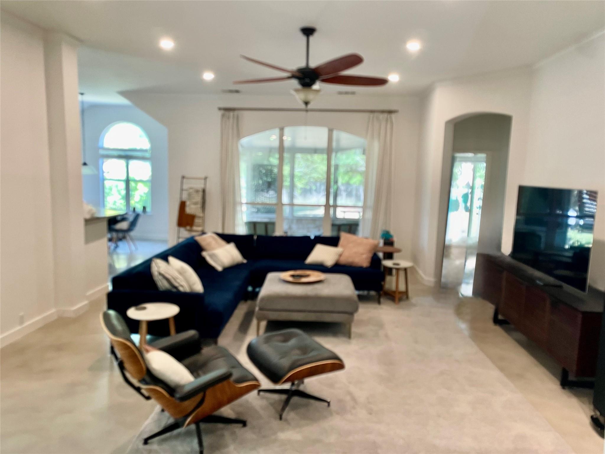 Single Family Residence