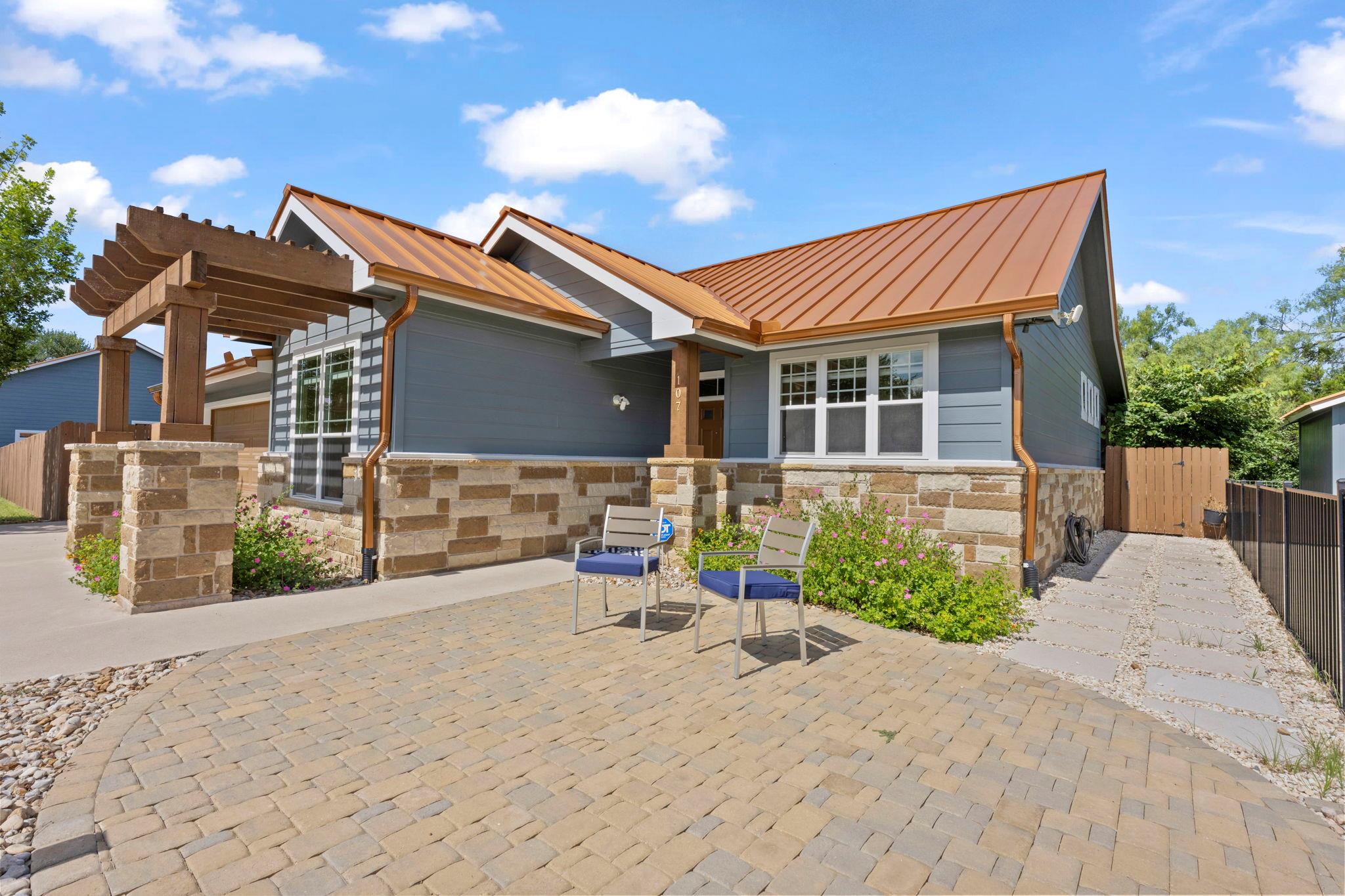 Single Family Residence