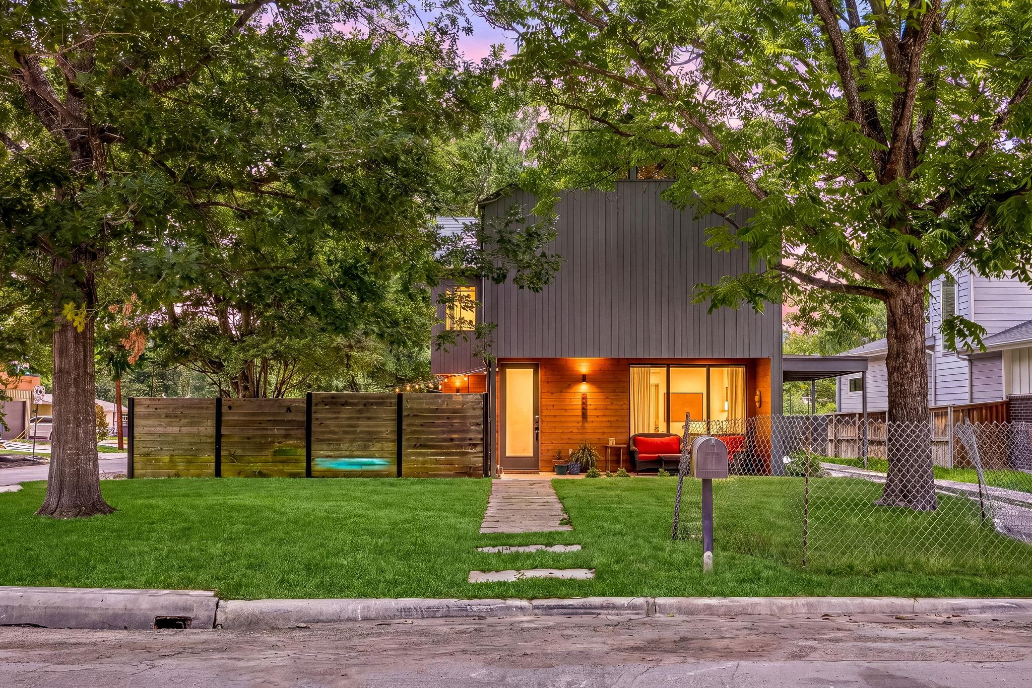 Single Family Residence