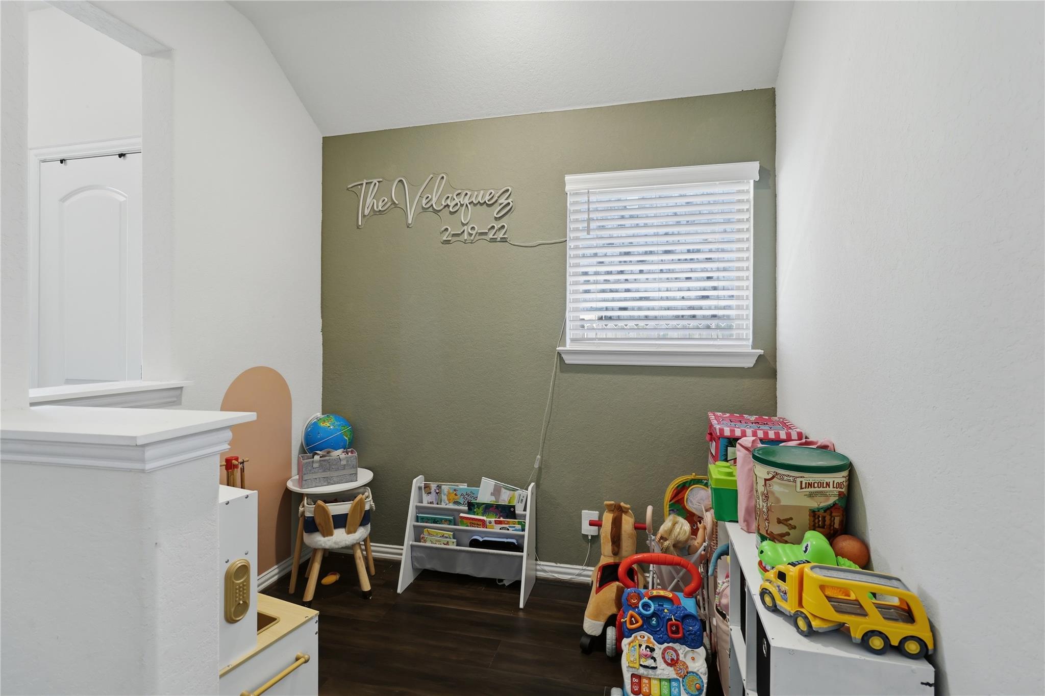 Photo 7