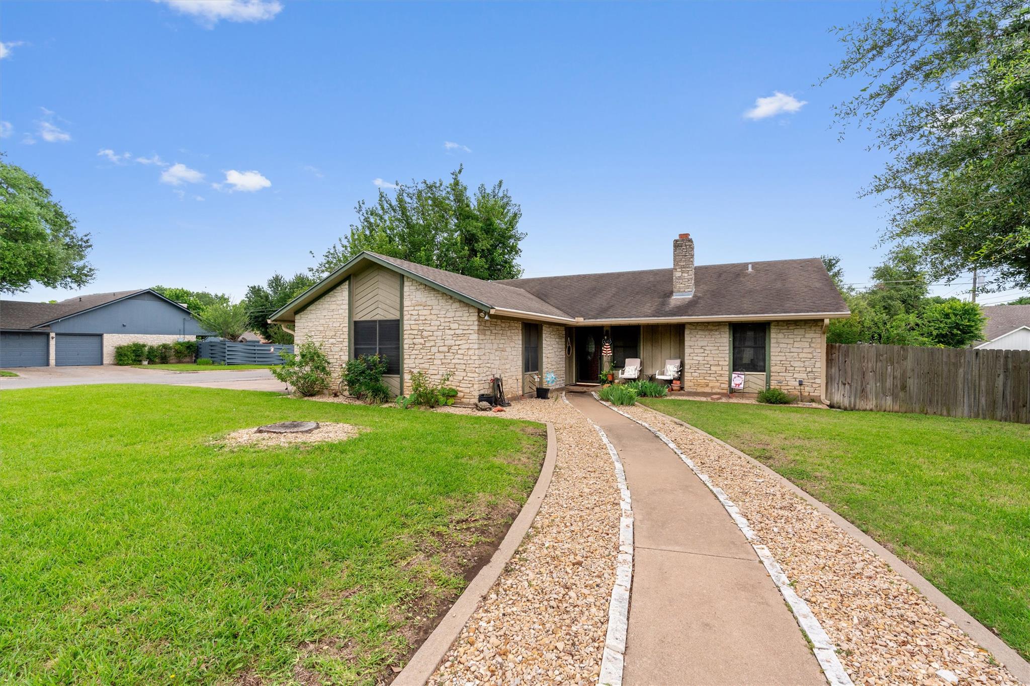Single Family Residence