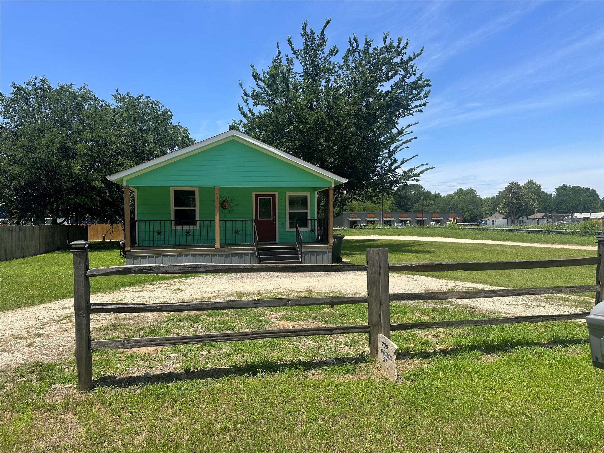 Single Family Residence