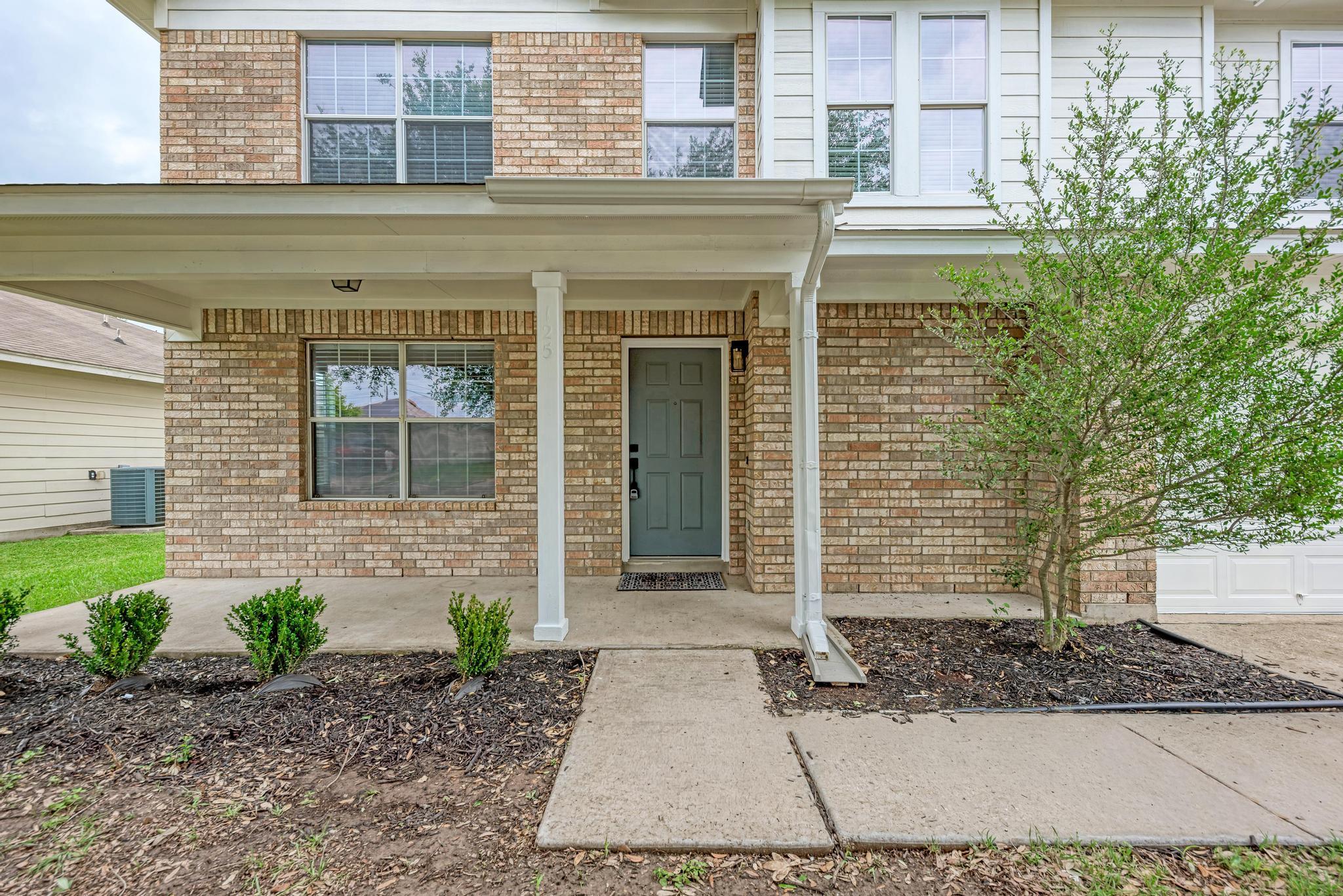Single Family Residence