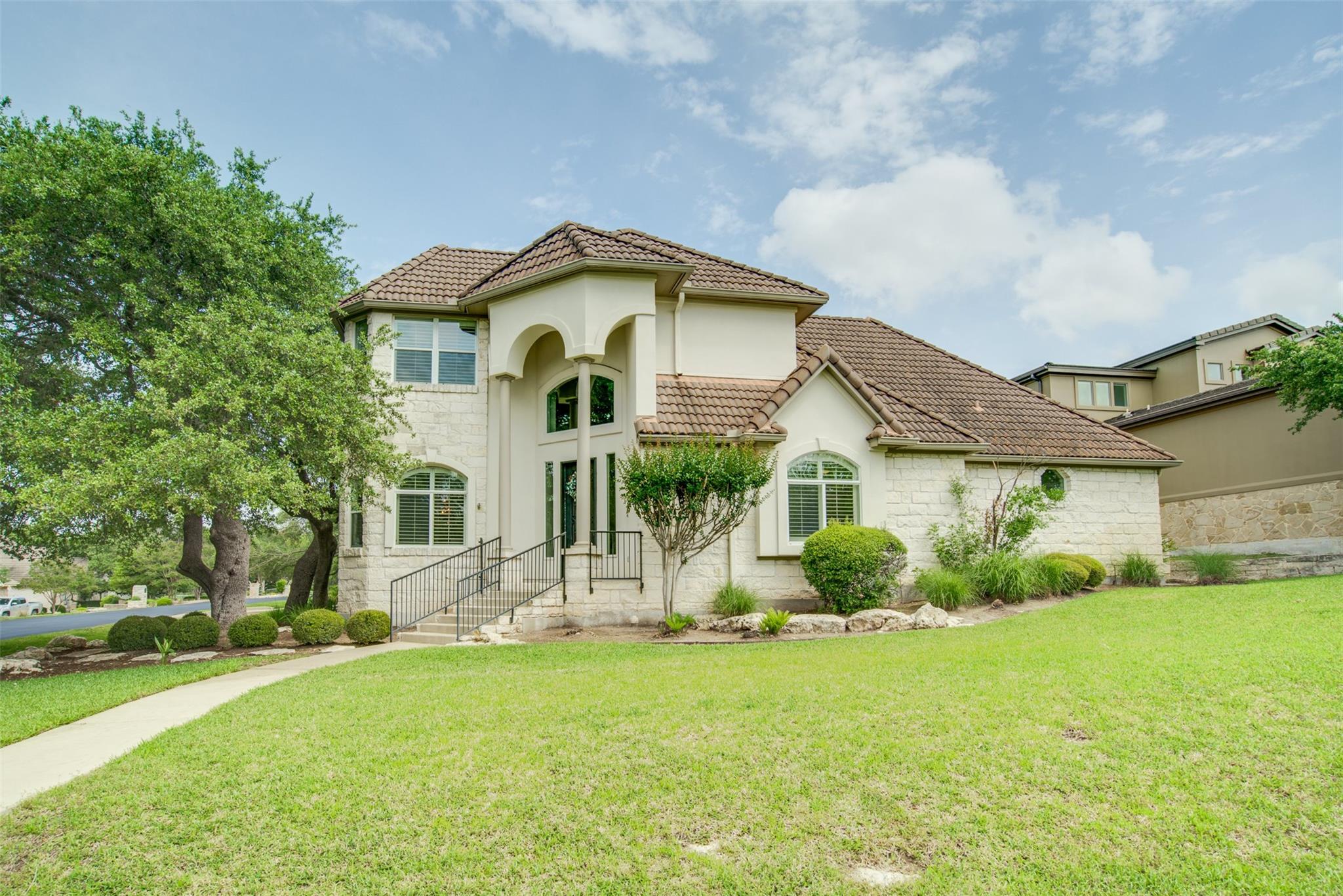 18 Glenway