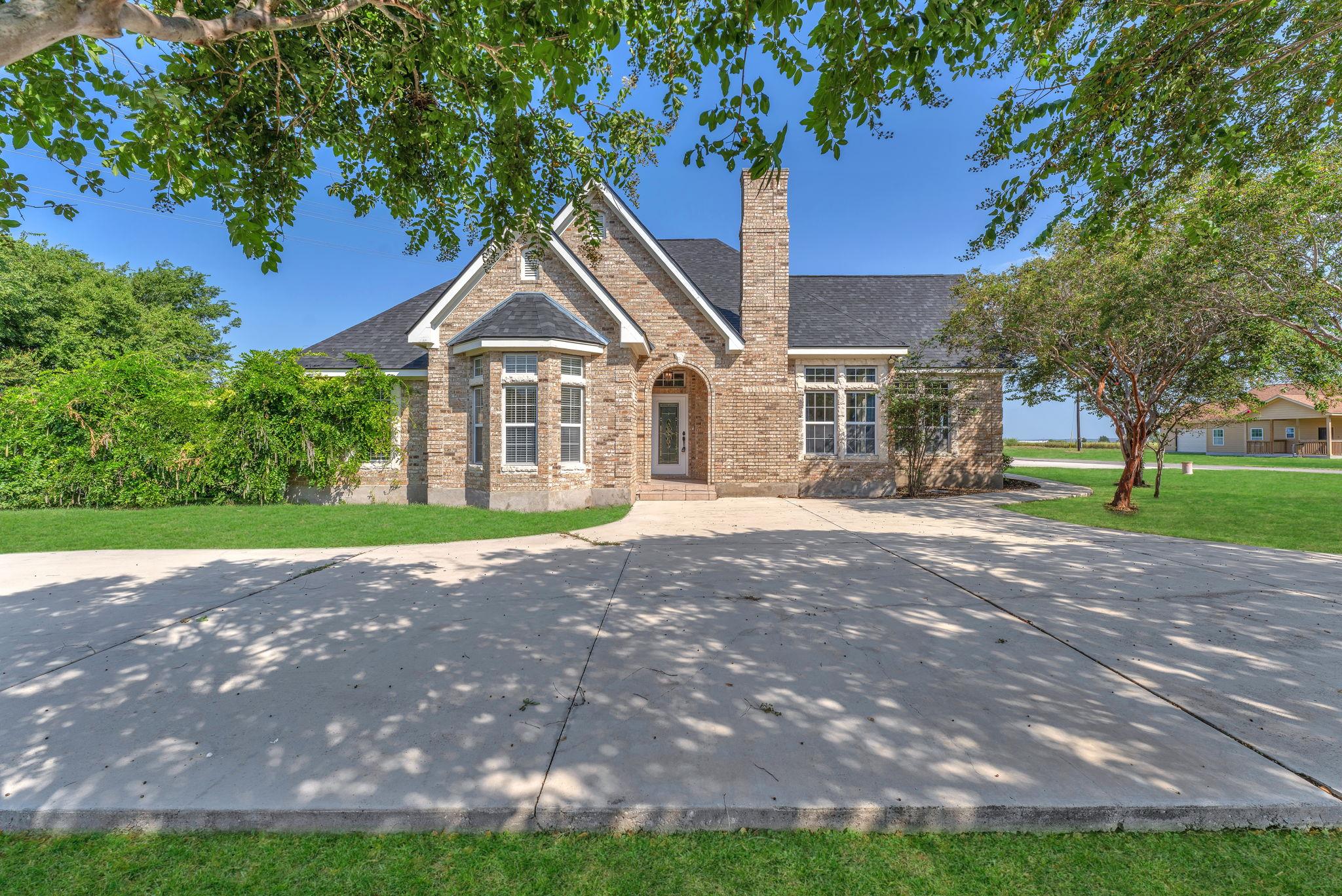 3424 Old Bastrop