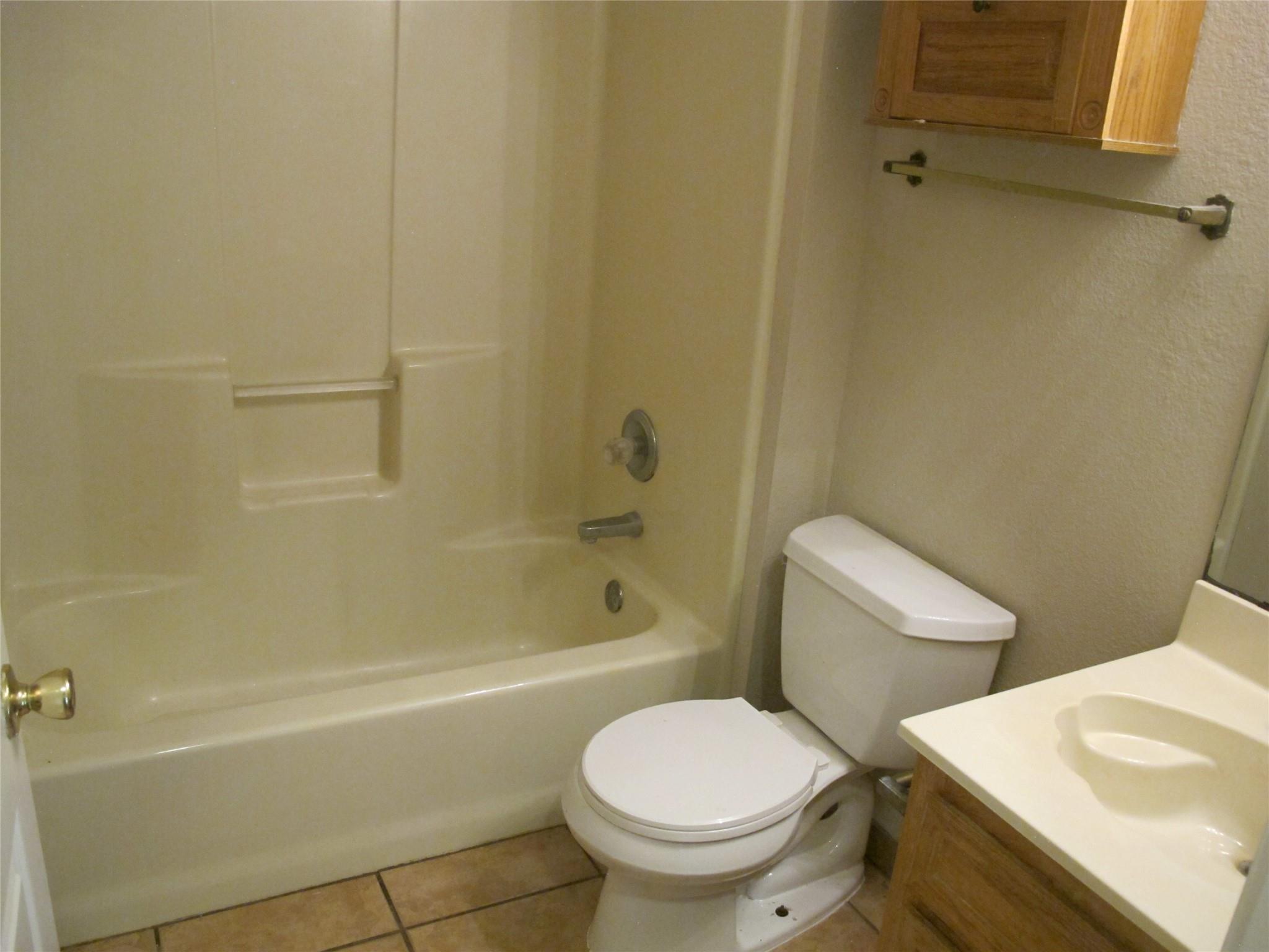 Photo 25