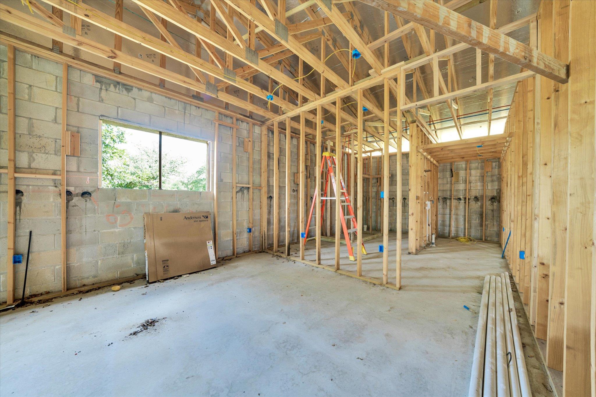 Photo 32