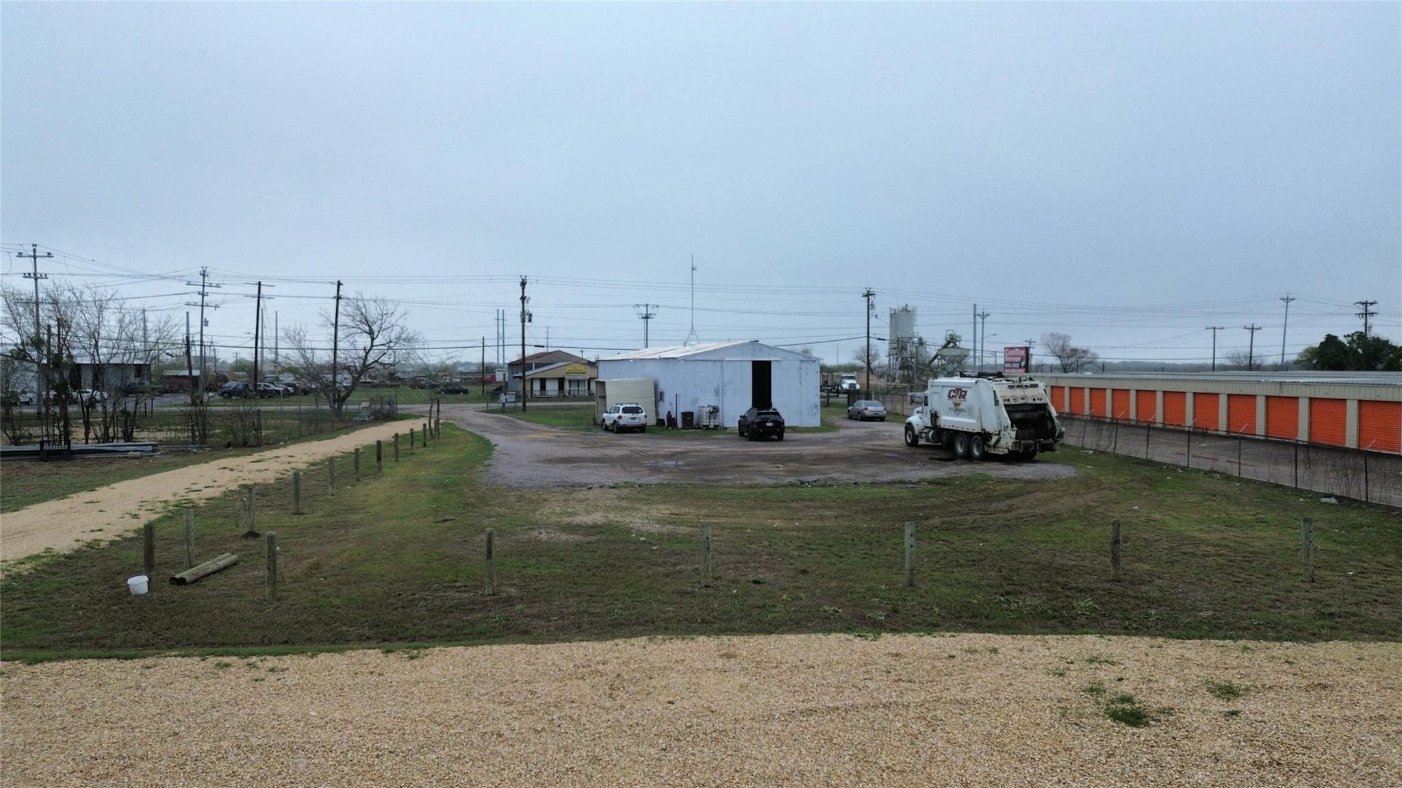 Photo 8
