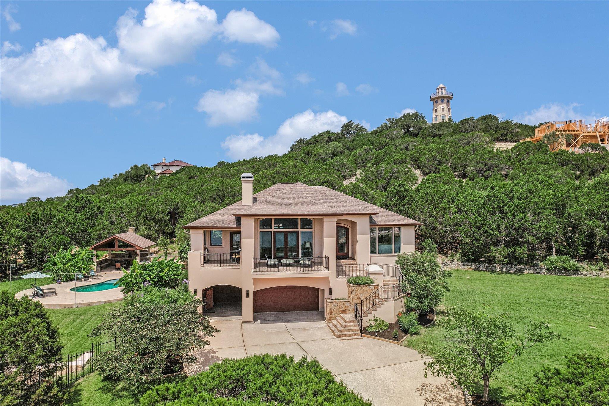 Photo 33