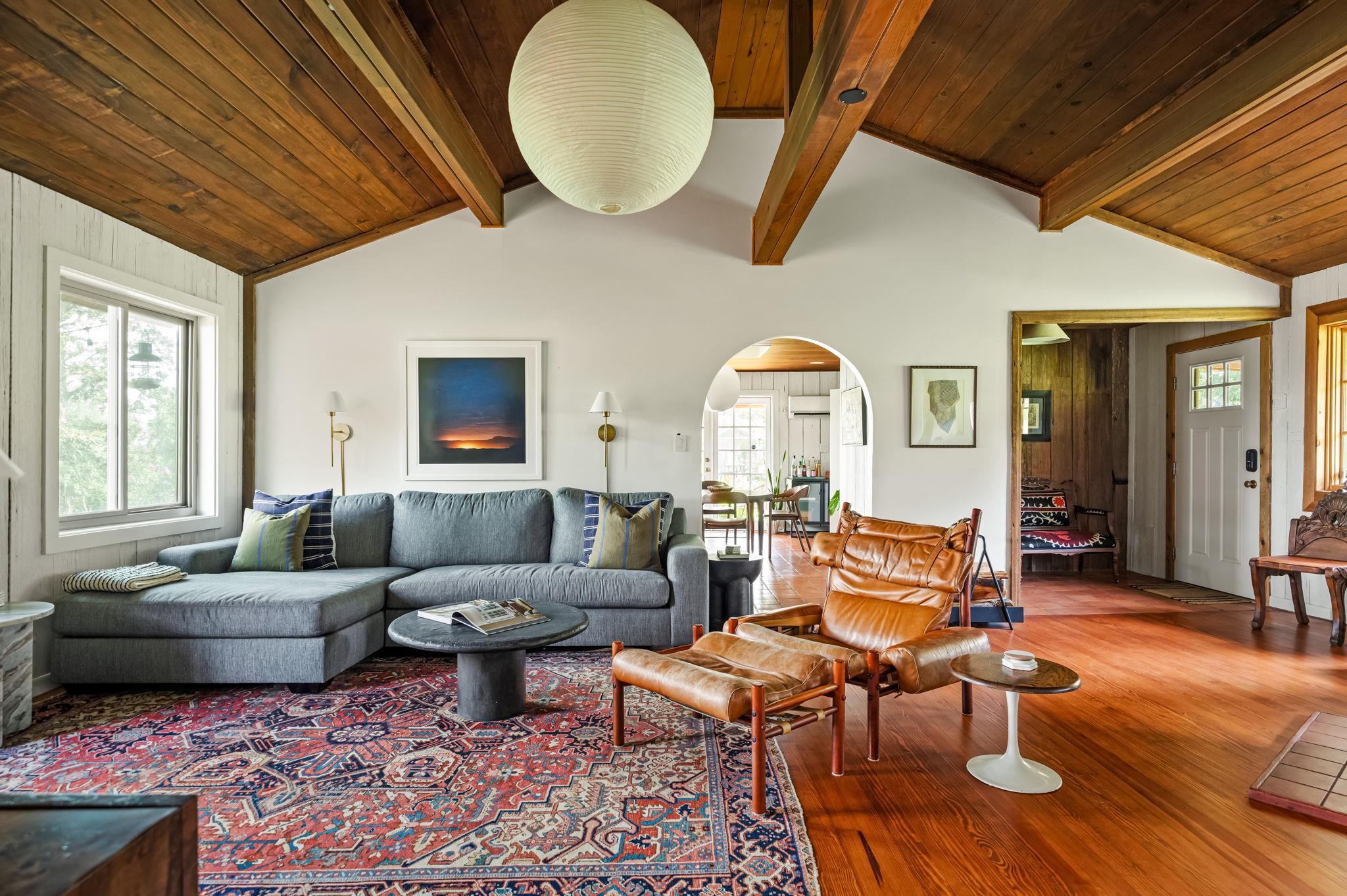 317 Walnut Creek