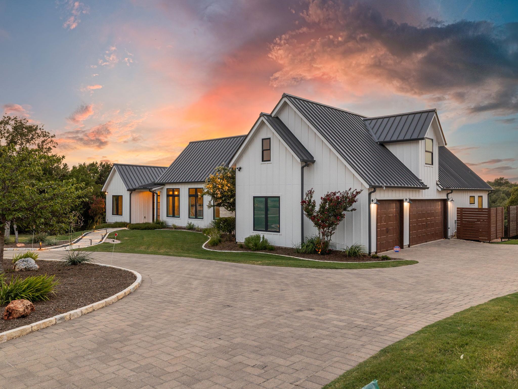 200 Maravilla Bluff