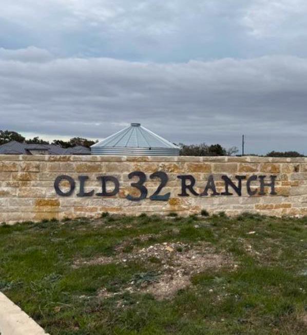 000 Windmill Ridge