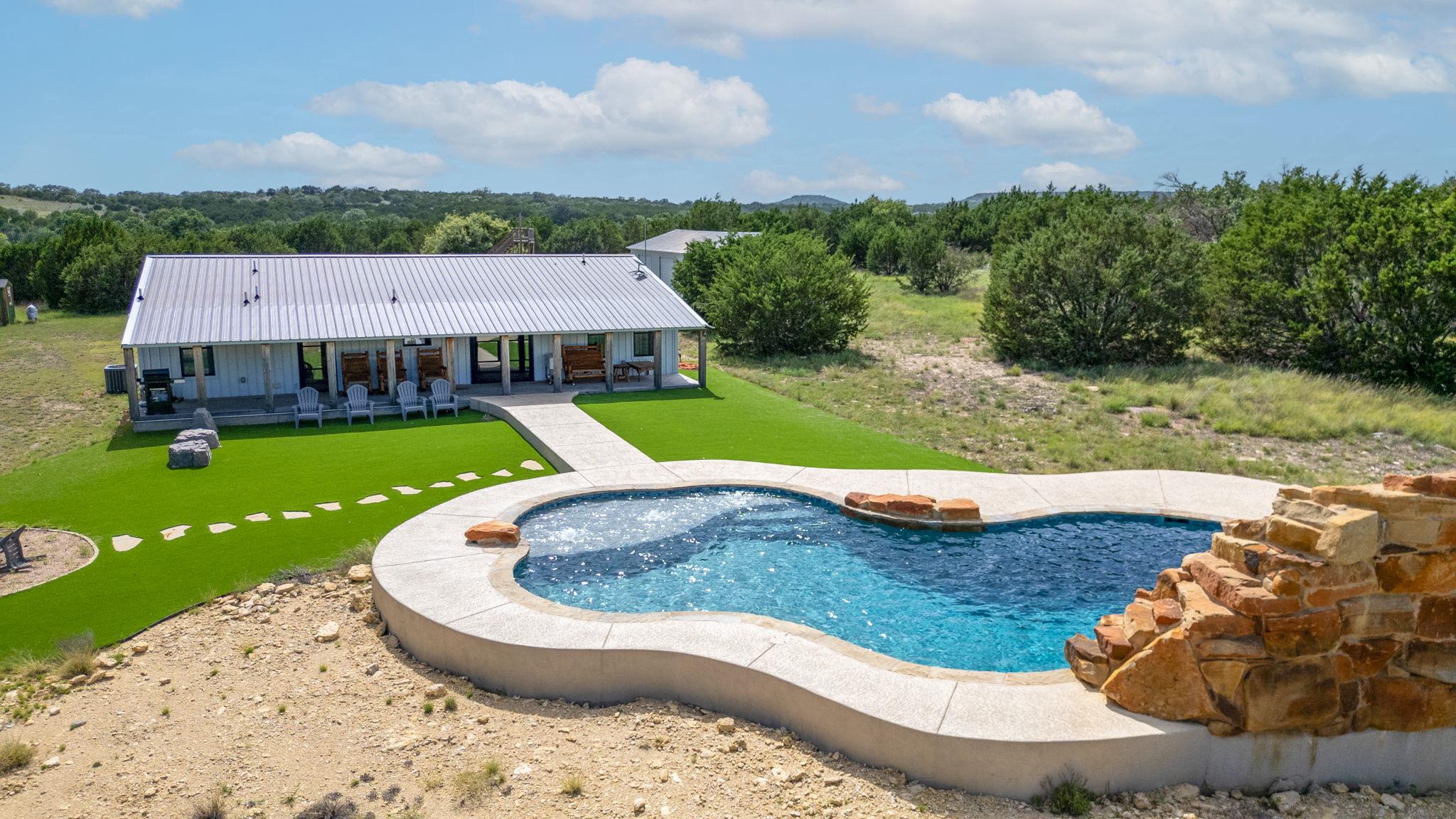 Single Family Residence