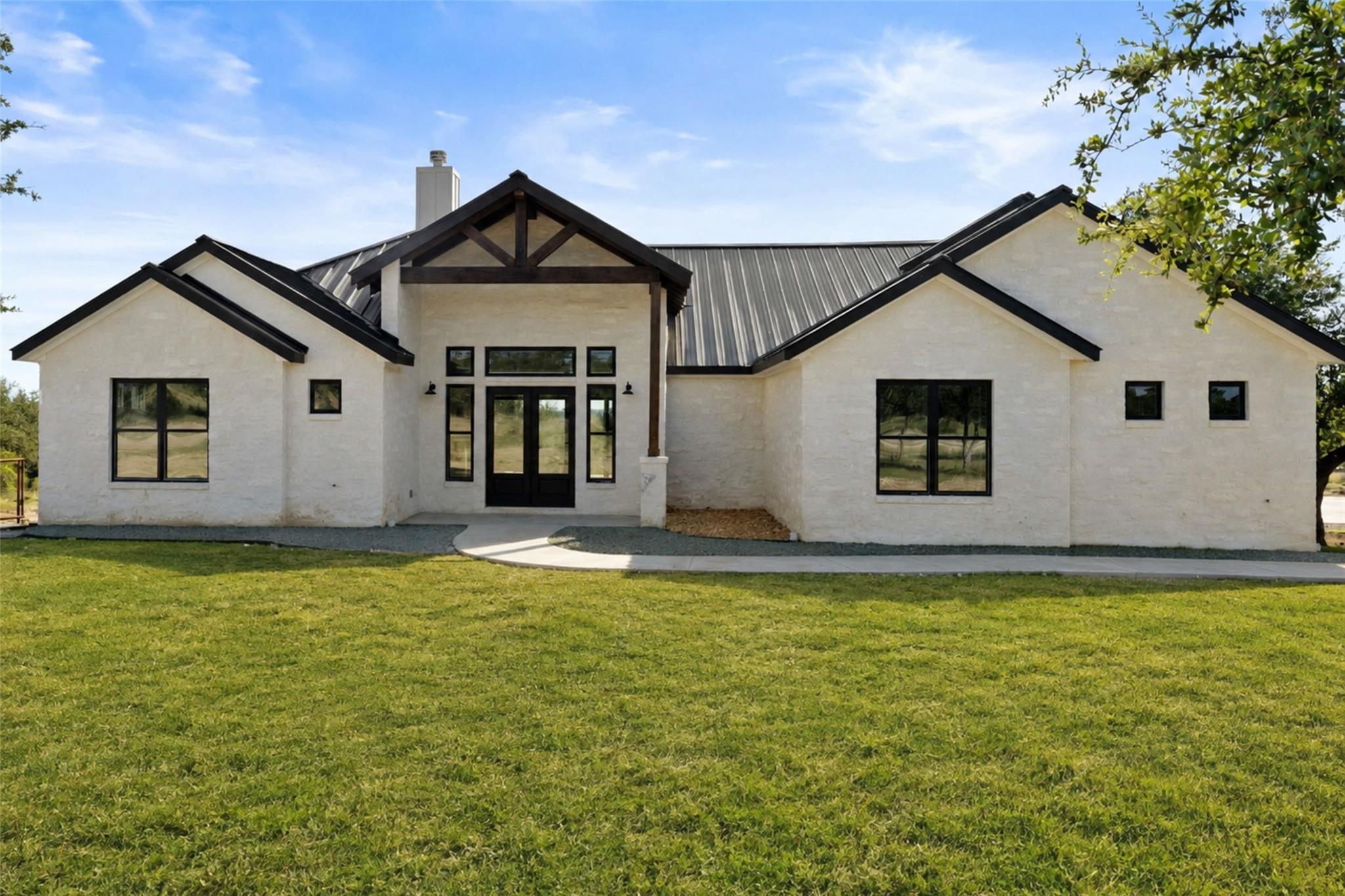 765 Legacy Hills