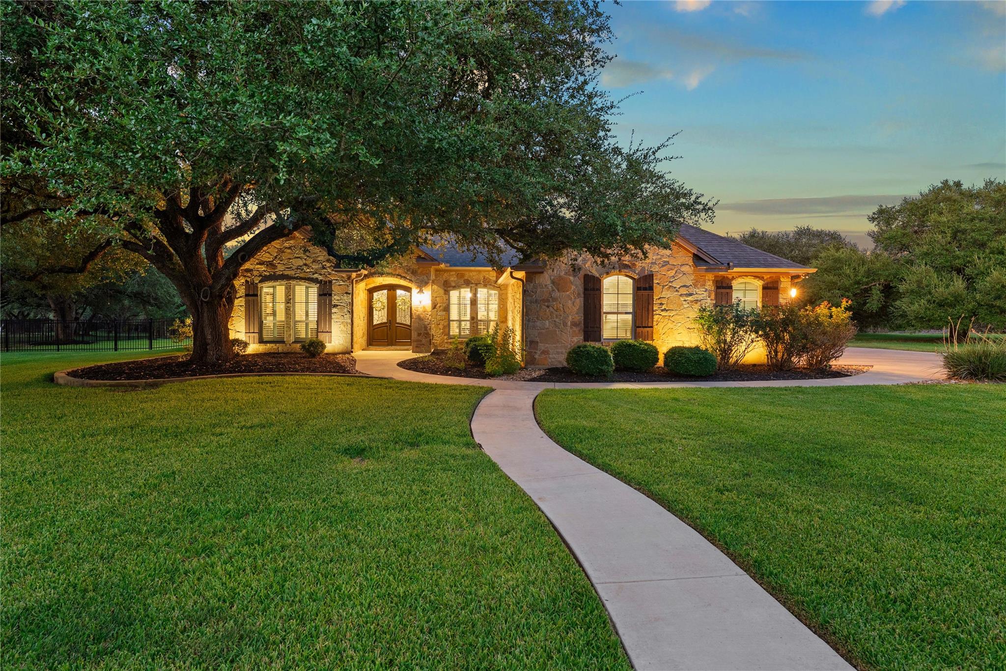 3041 Rolling Meadow