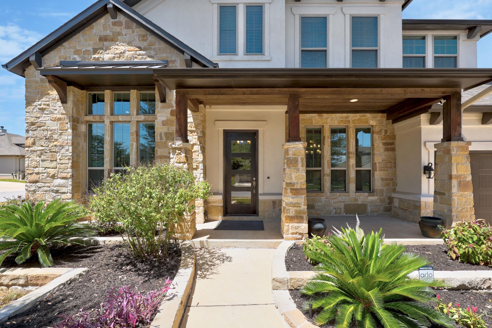 1511 Parke Bluff