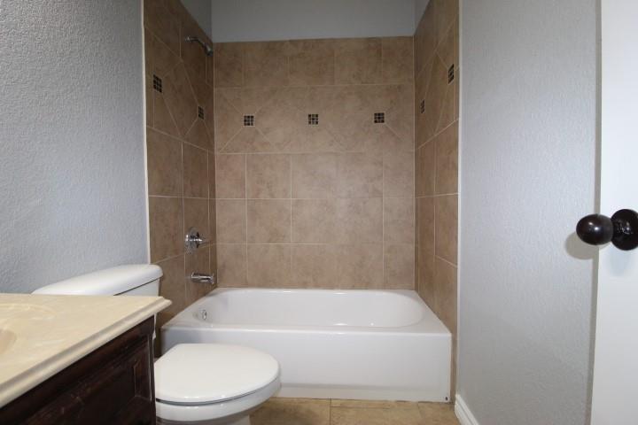 Photo 38