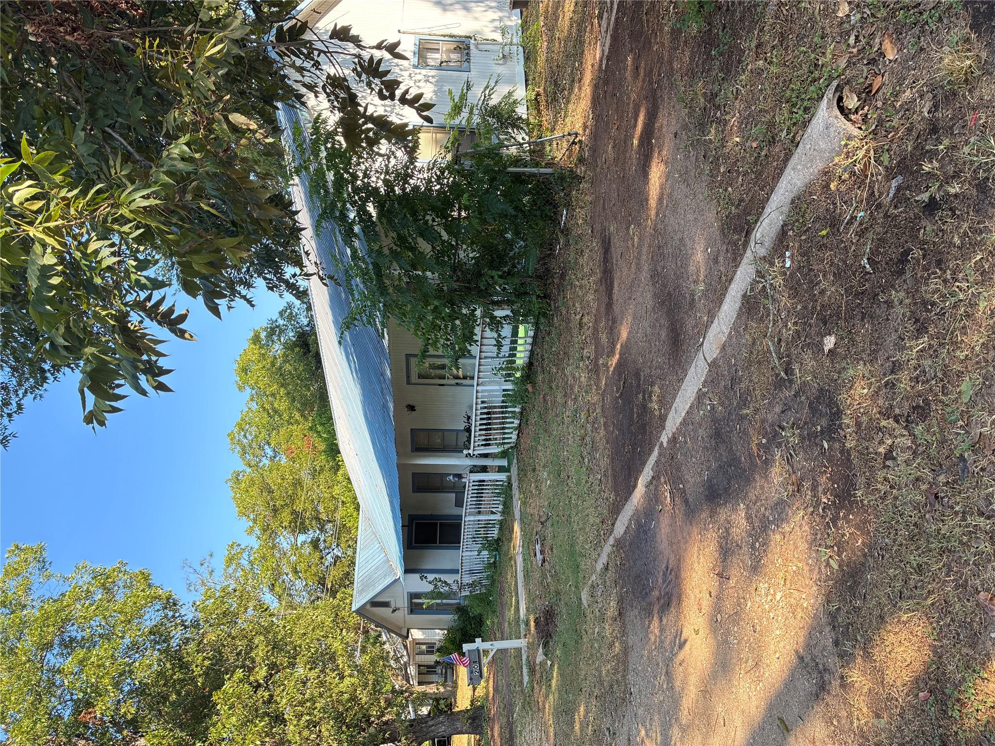 204 NW 5th