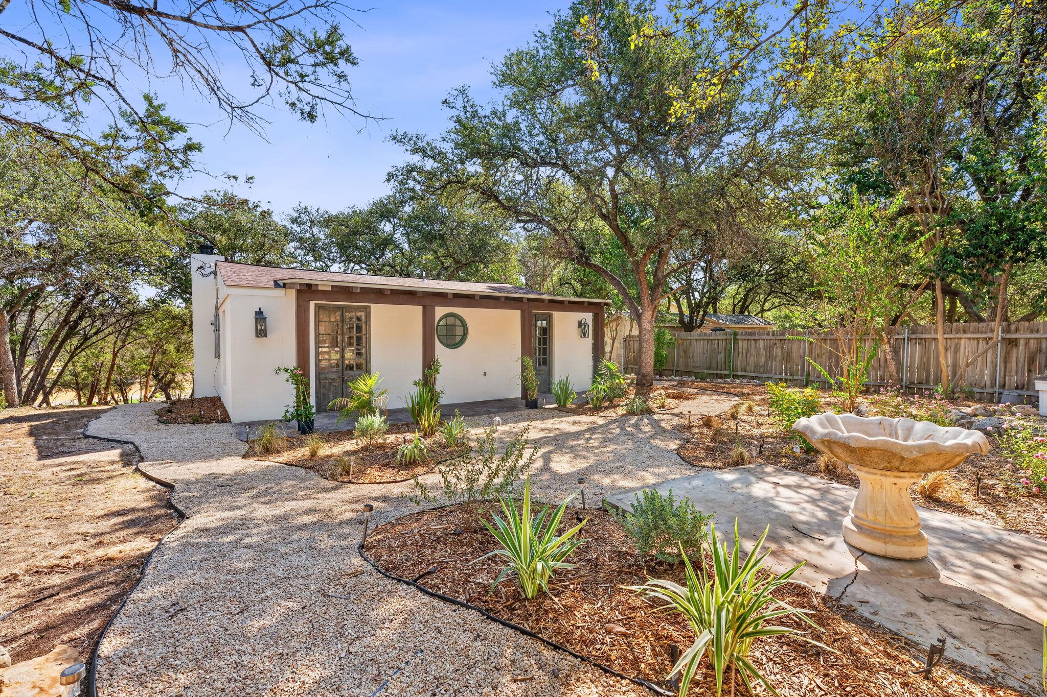 2609 Oak Ridge