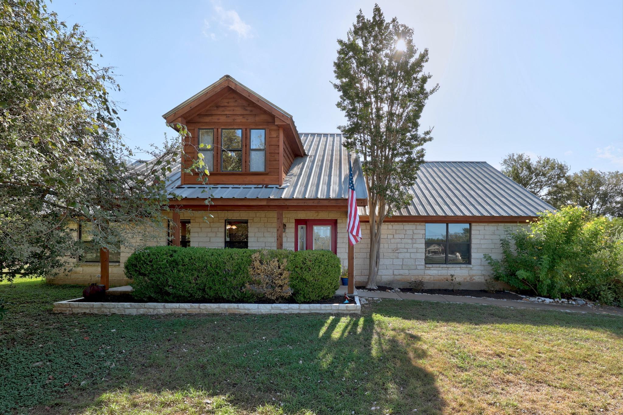 301 Oak Forest