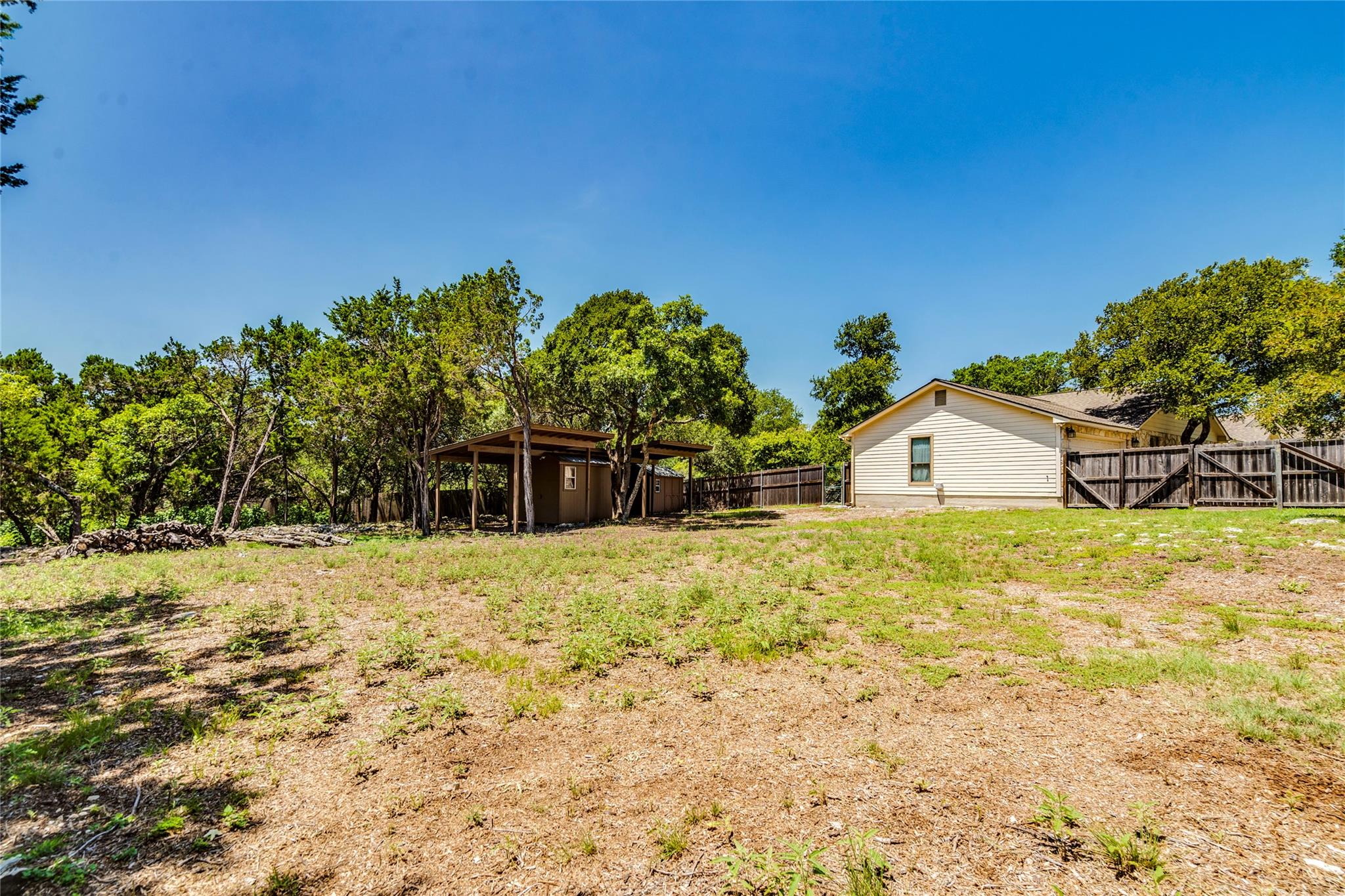 20 Saddle Rock