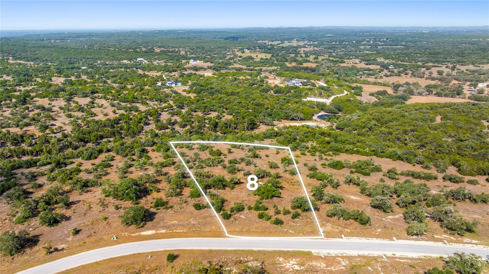 LOT 8 Tuscany