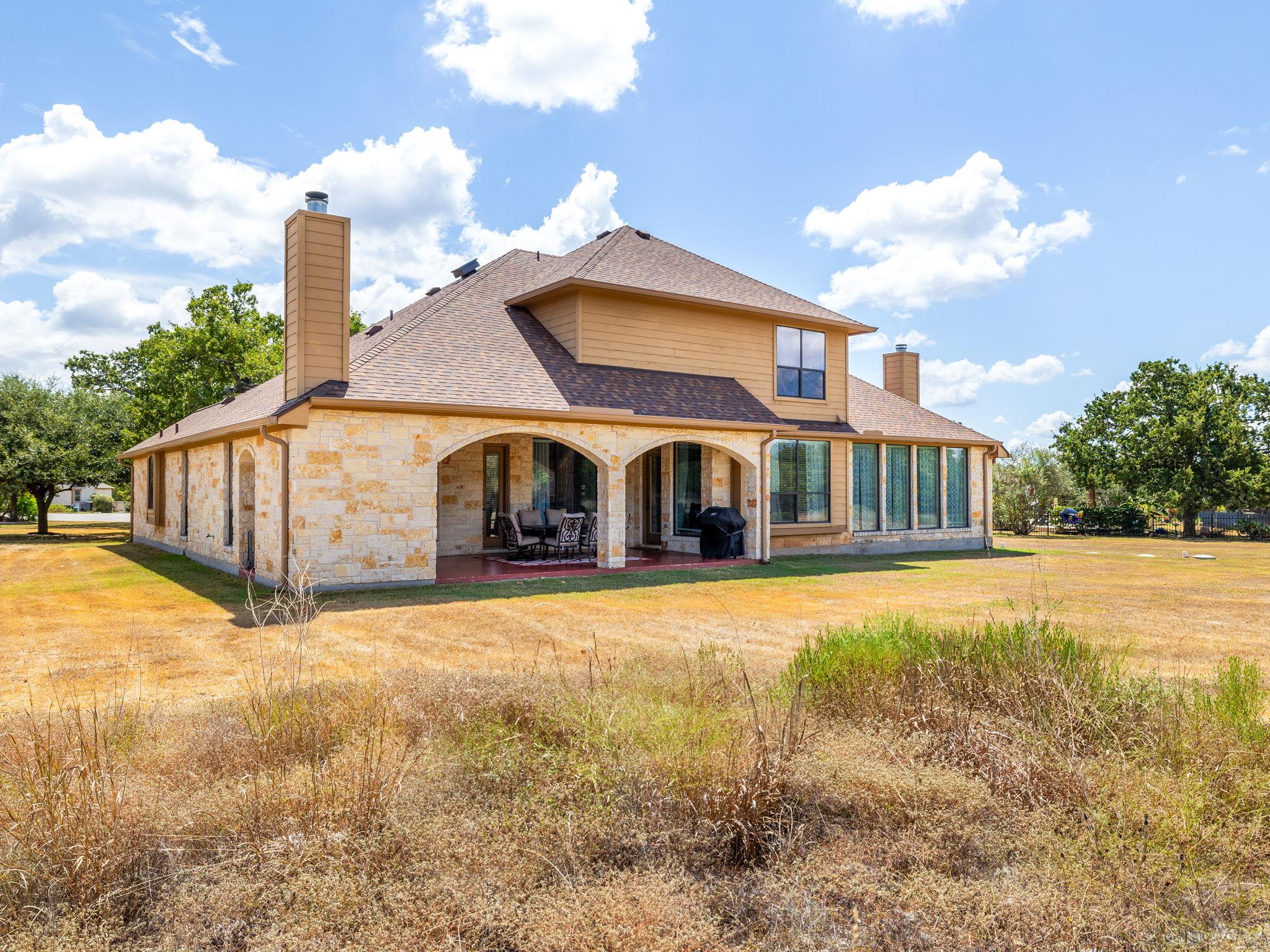 Photo 31