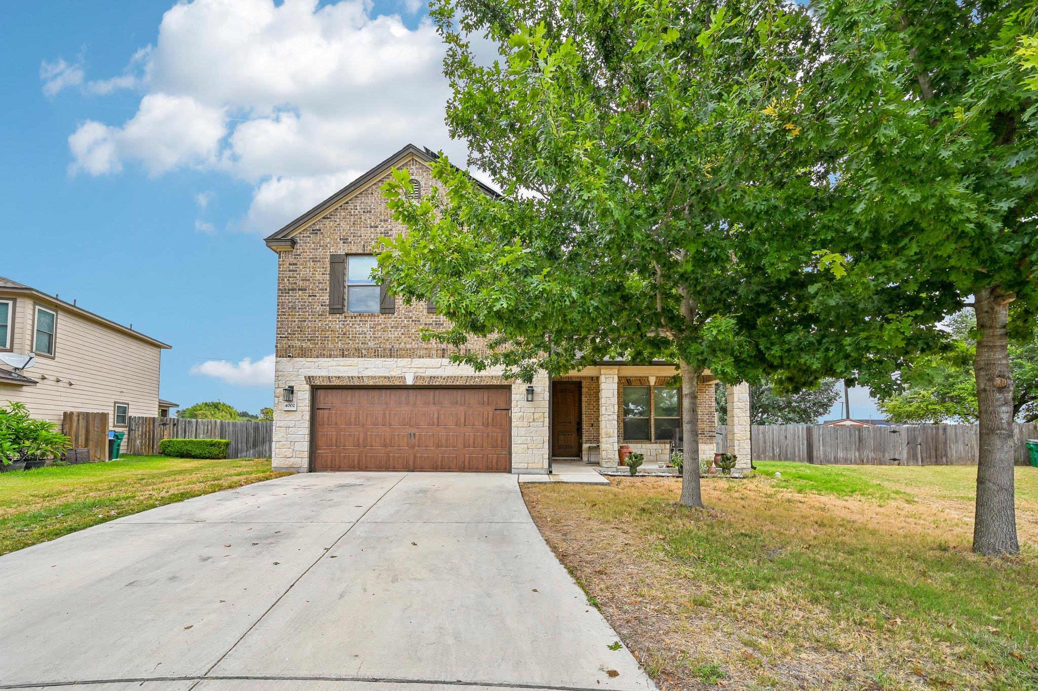 4002 Kings Canyon