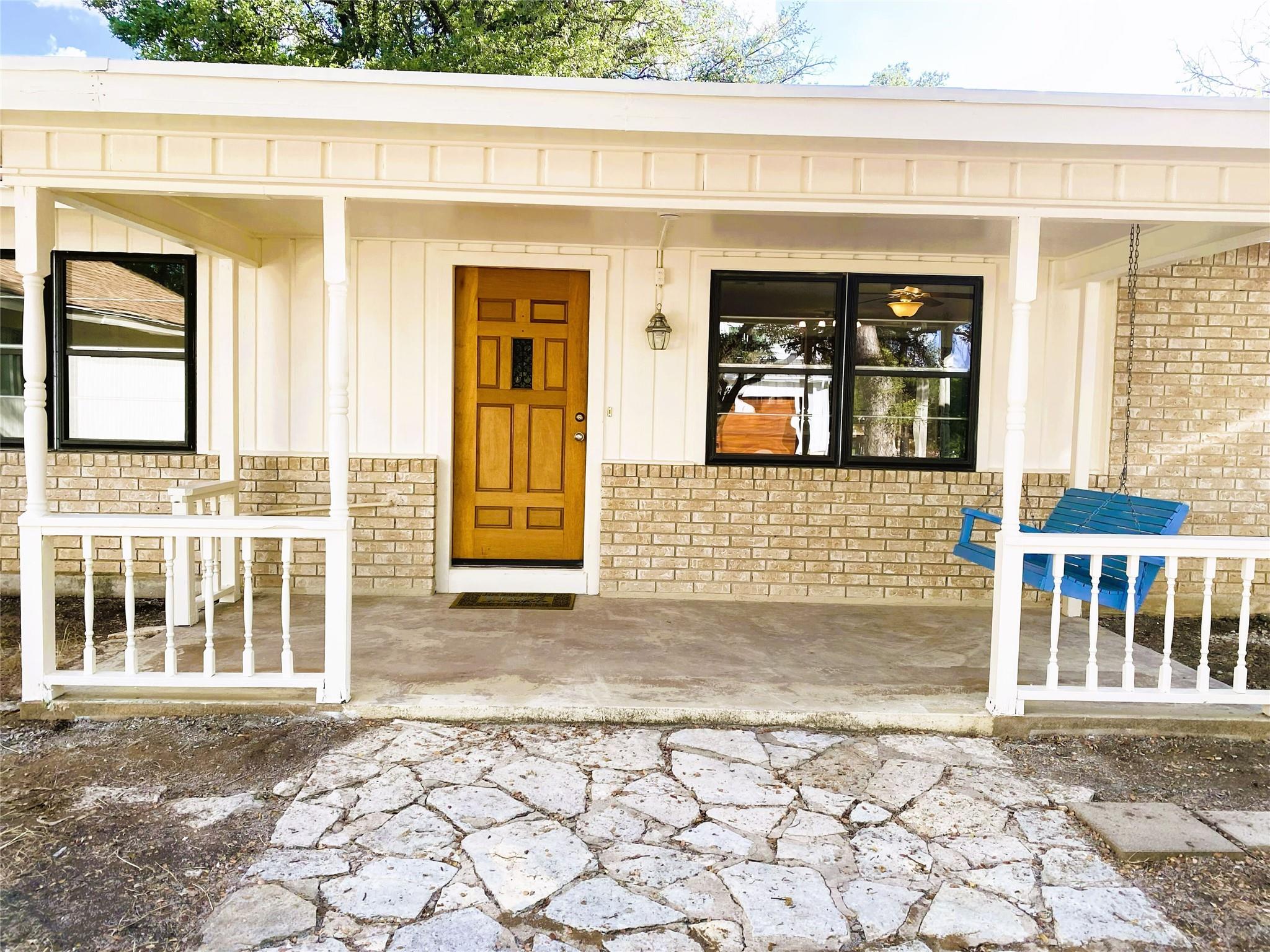 810 Woodland Hills