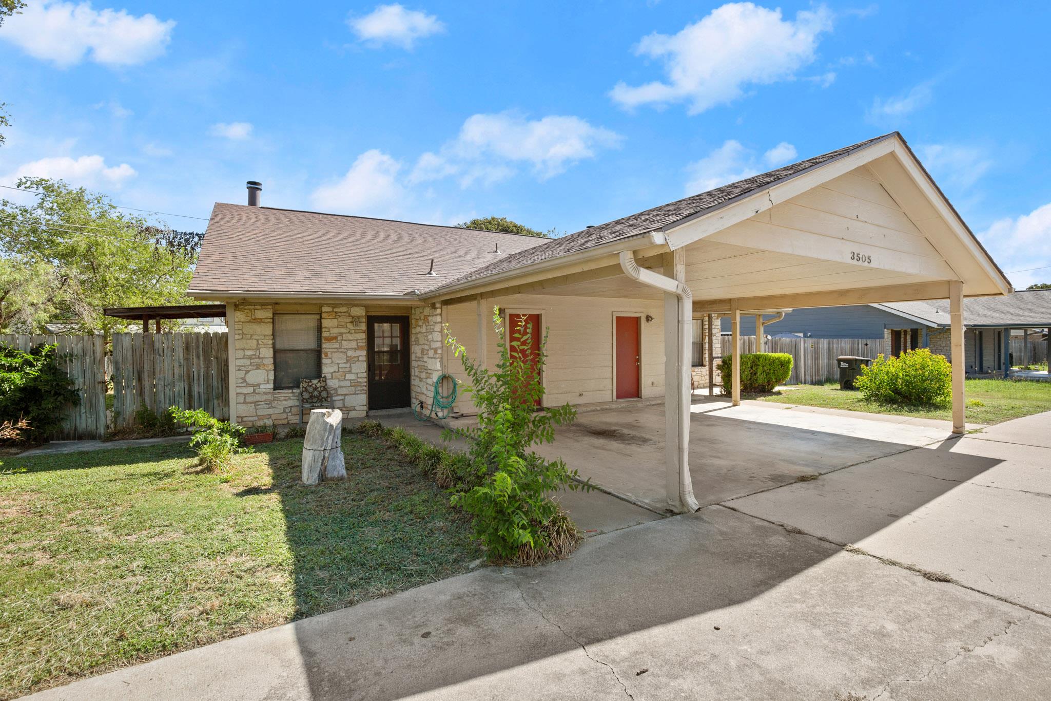 3505 Rocky Hollow