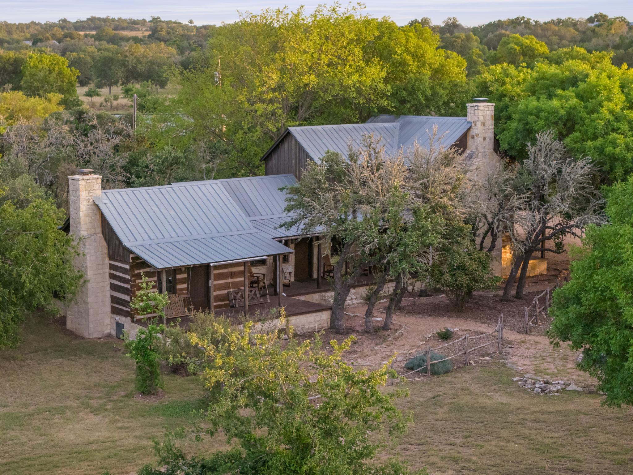 401 Clear Creek