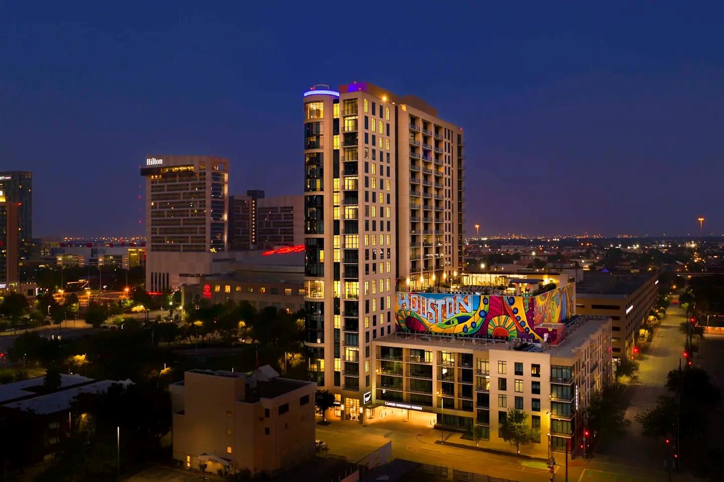 1515 Austin