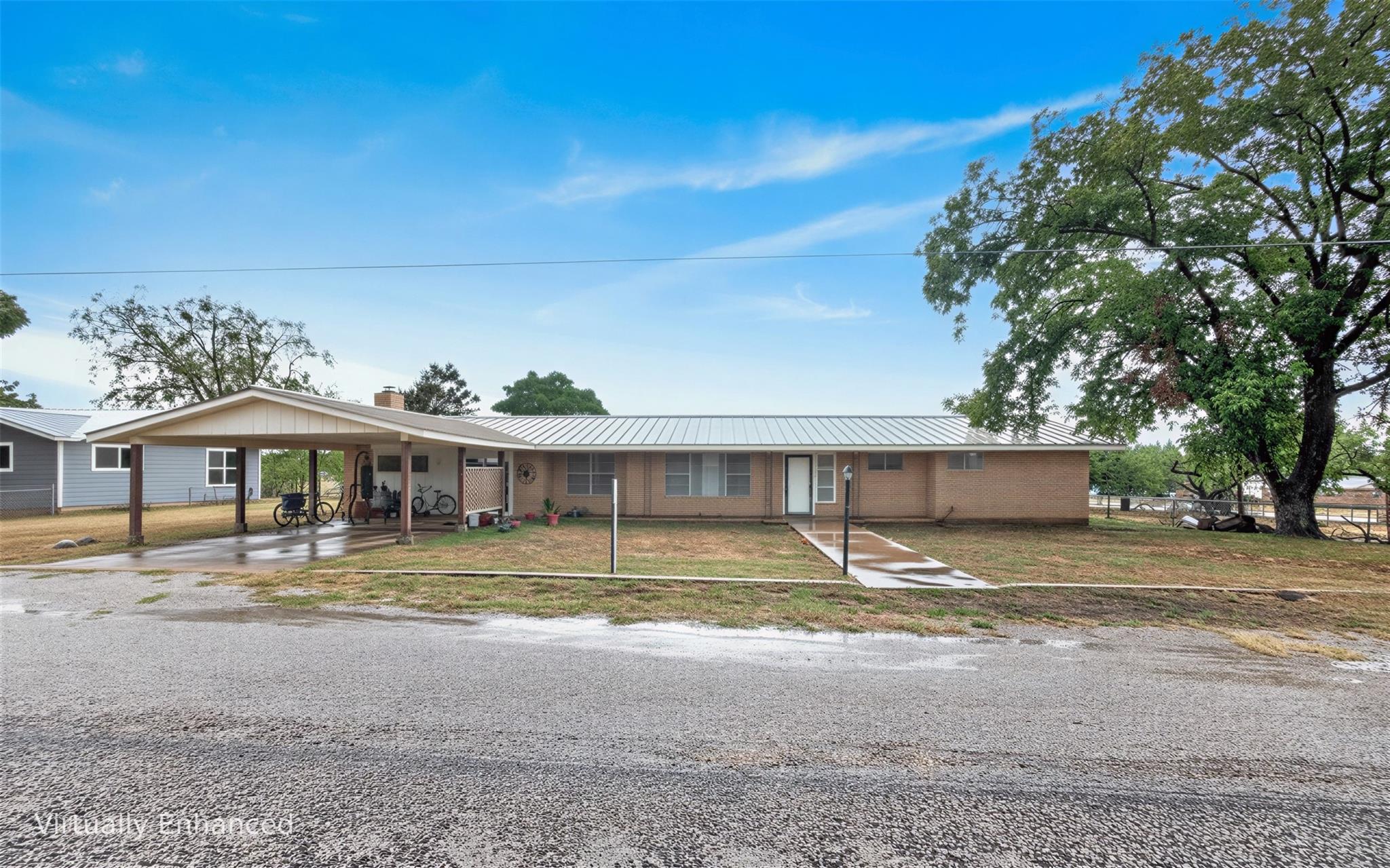 1205 Haynie