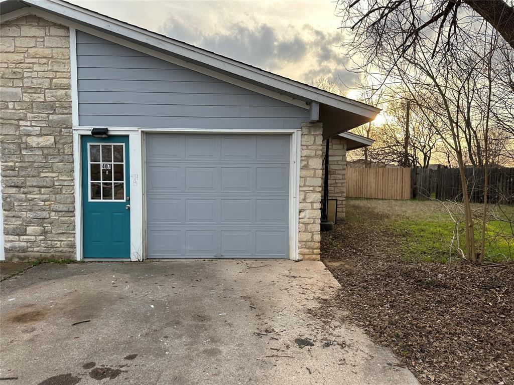 407 Vista West