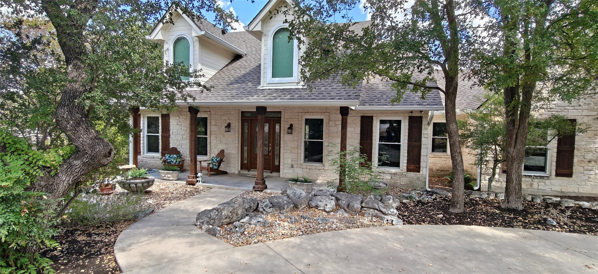 13209 Ridge