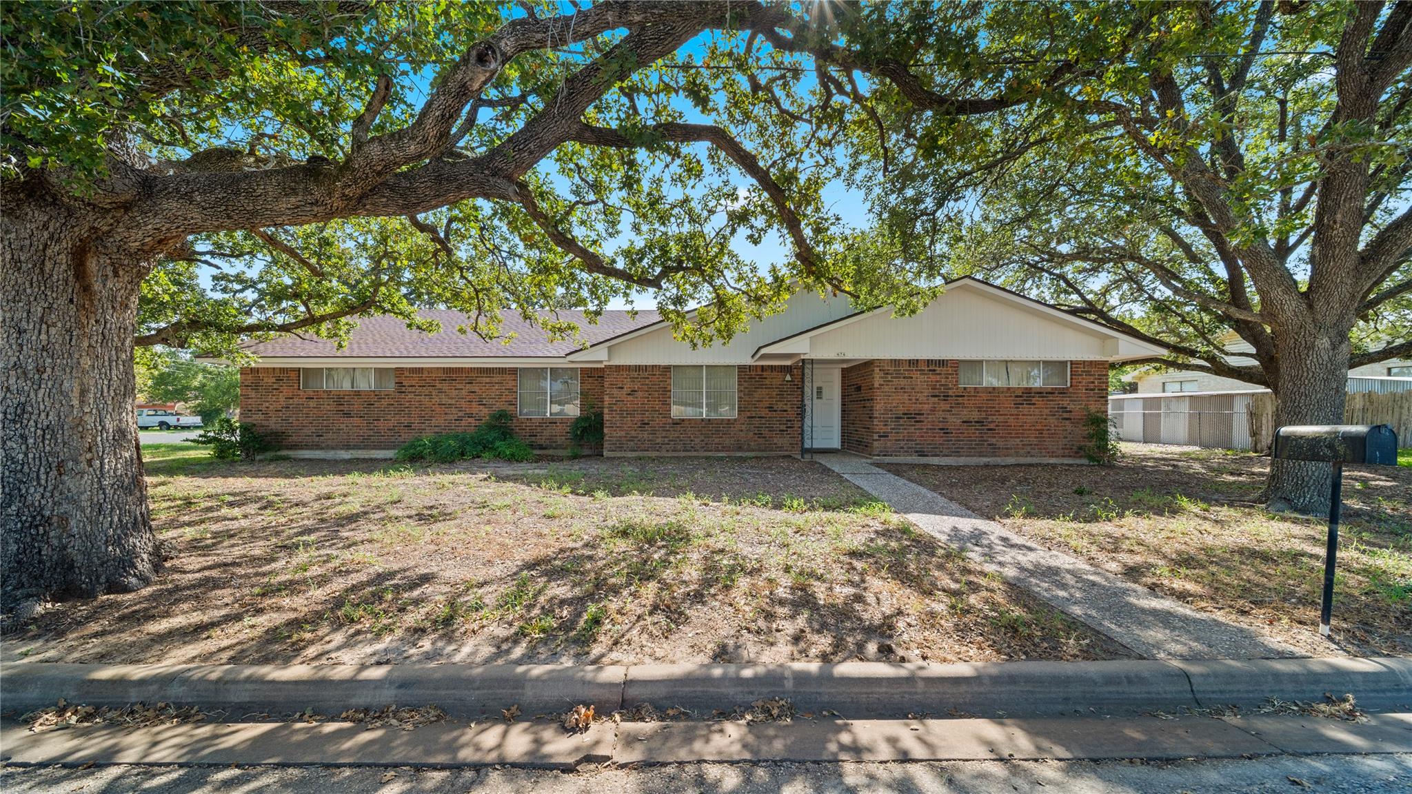 674 Polk