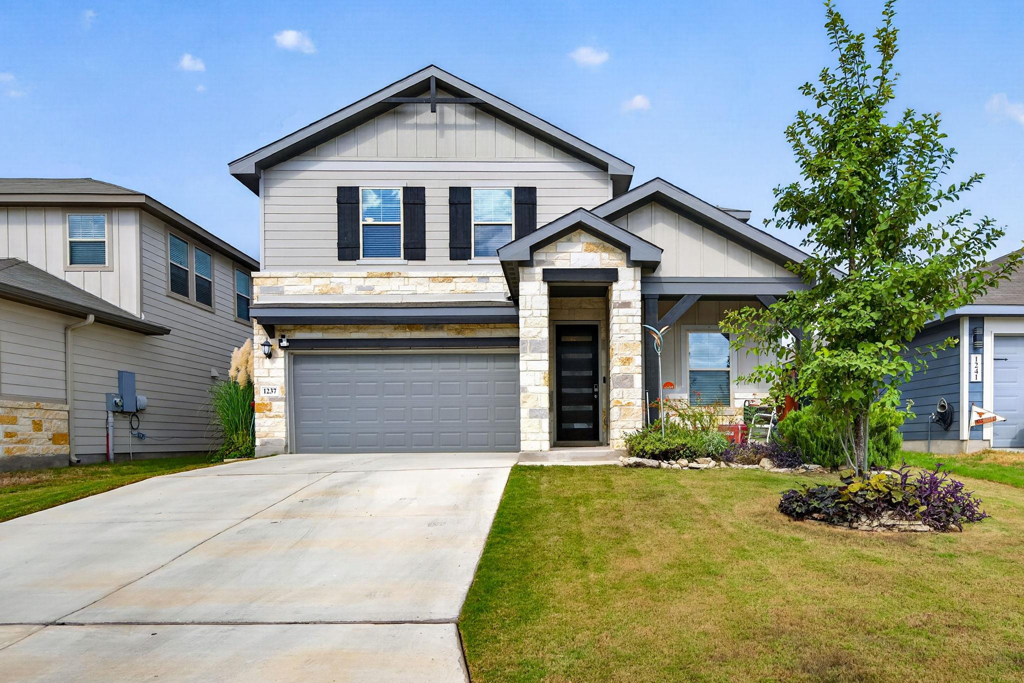 1237 Ella Crossing