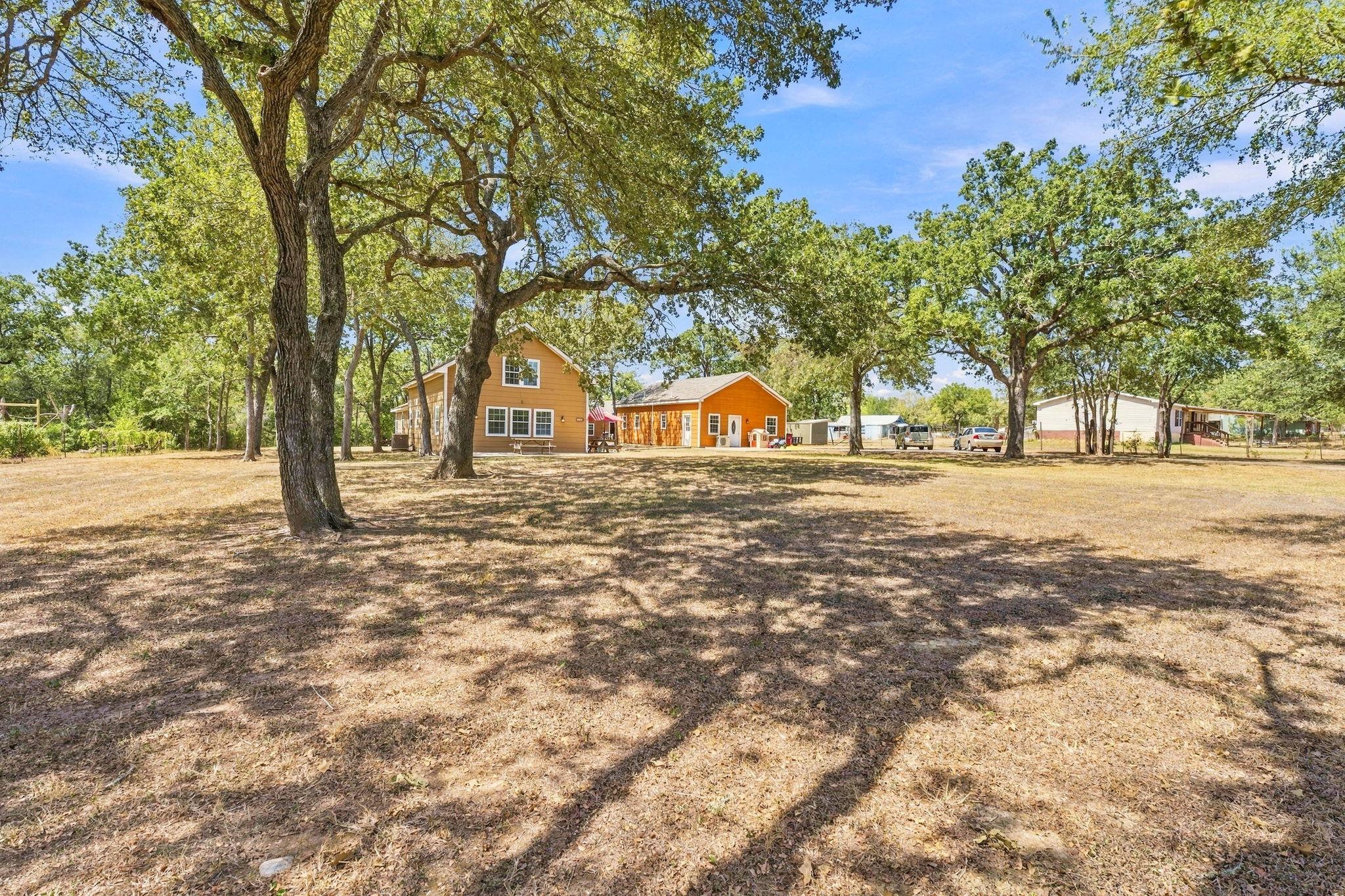 172 Heritage Oaks
