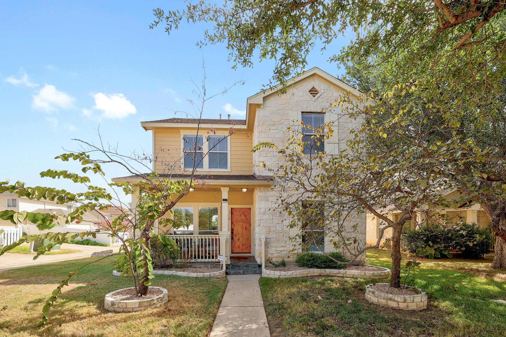 1710 Big Bend