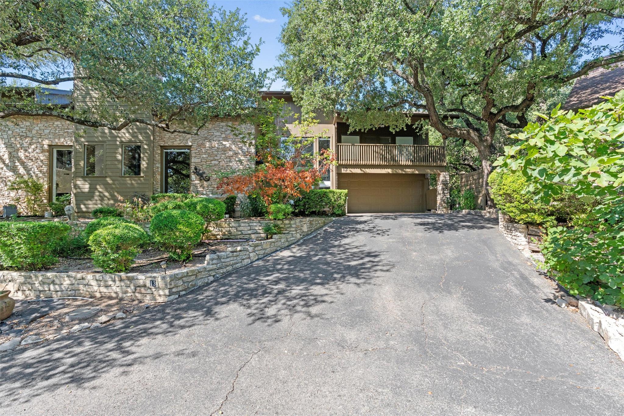 13 Stoney Creek