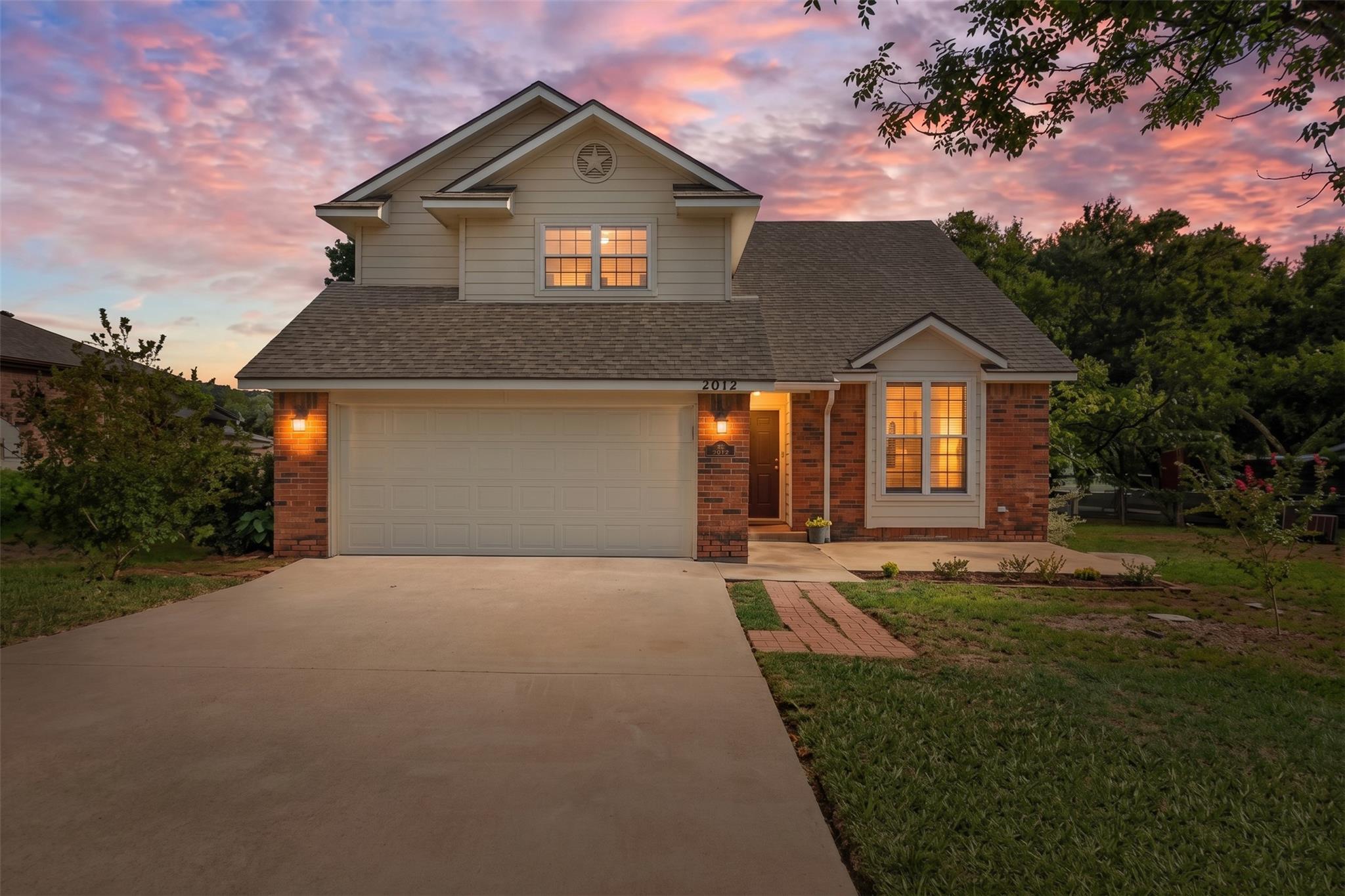 1507 Wofford