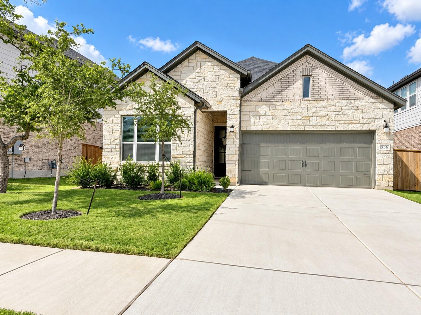 336 Darley Oak