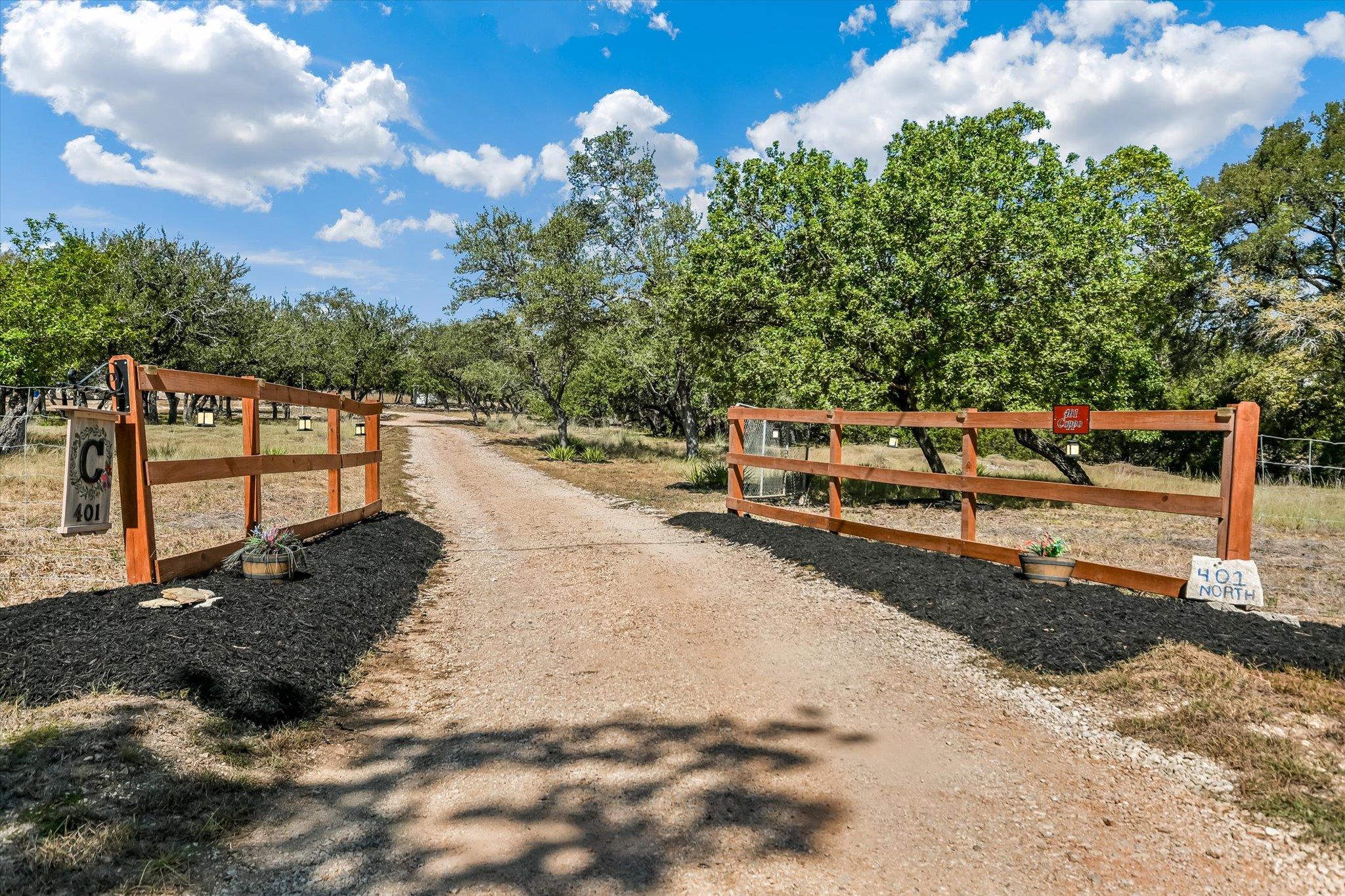 401 RAINBOW RANCH