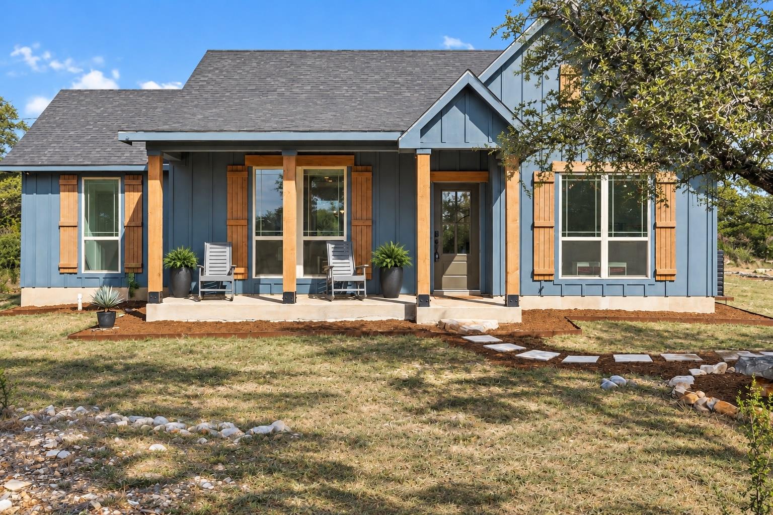 717 Brock Hollow