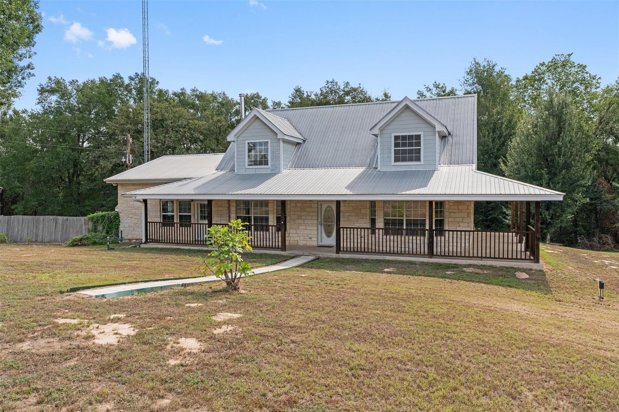 10520 Highway 77