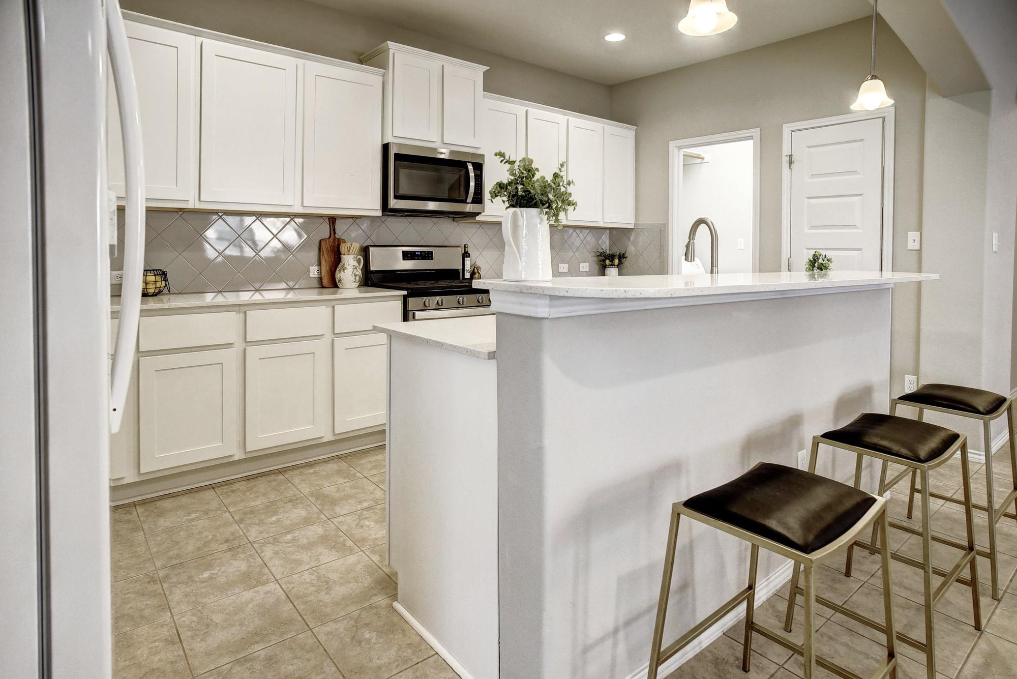 Photo 9