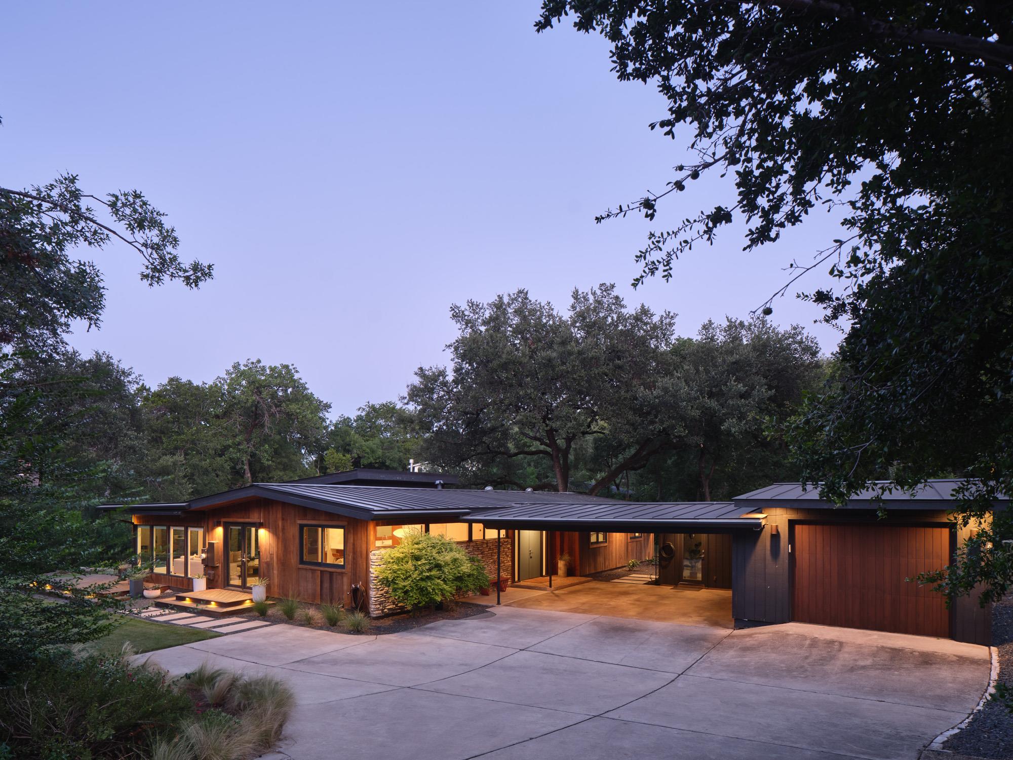 609 Laurel Valley
