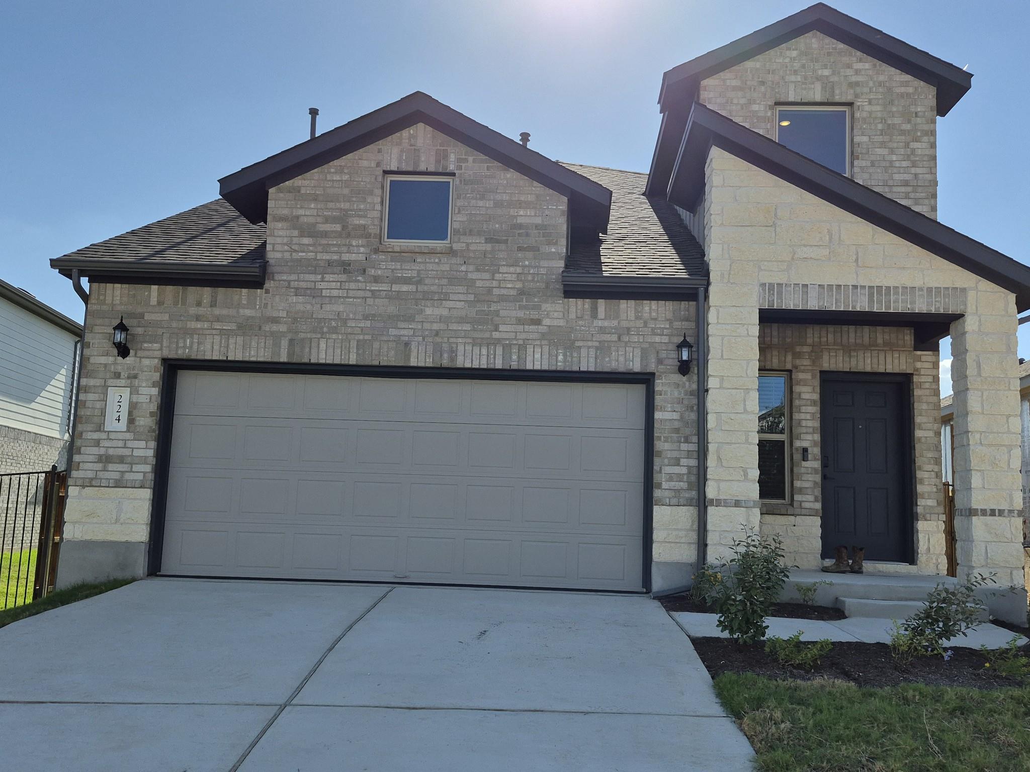 224 Groveland
