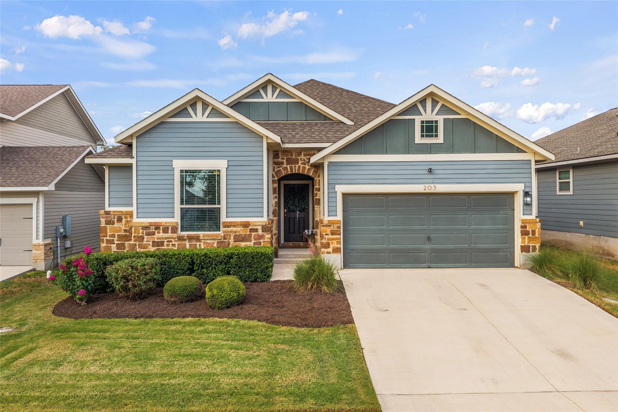 205 Trellis